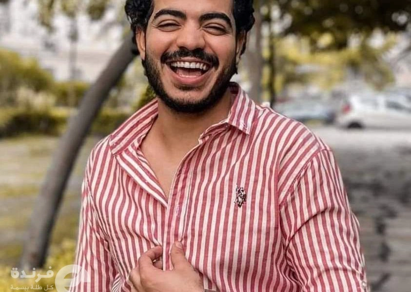 فيديو سماح بنت الحاج شهاب | شاب يعاير خطيبته السابقة ويفضحها أمام منزلها